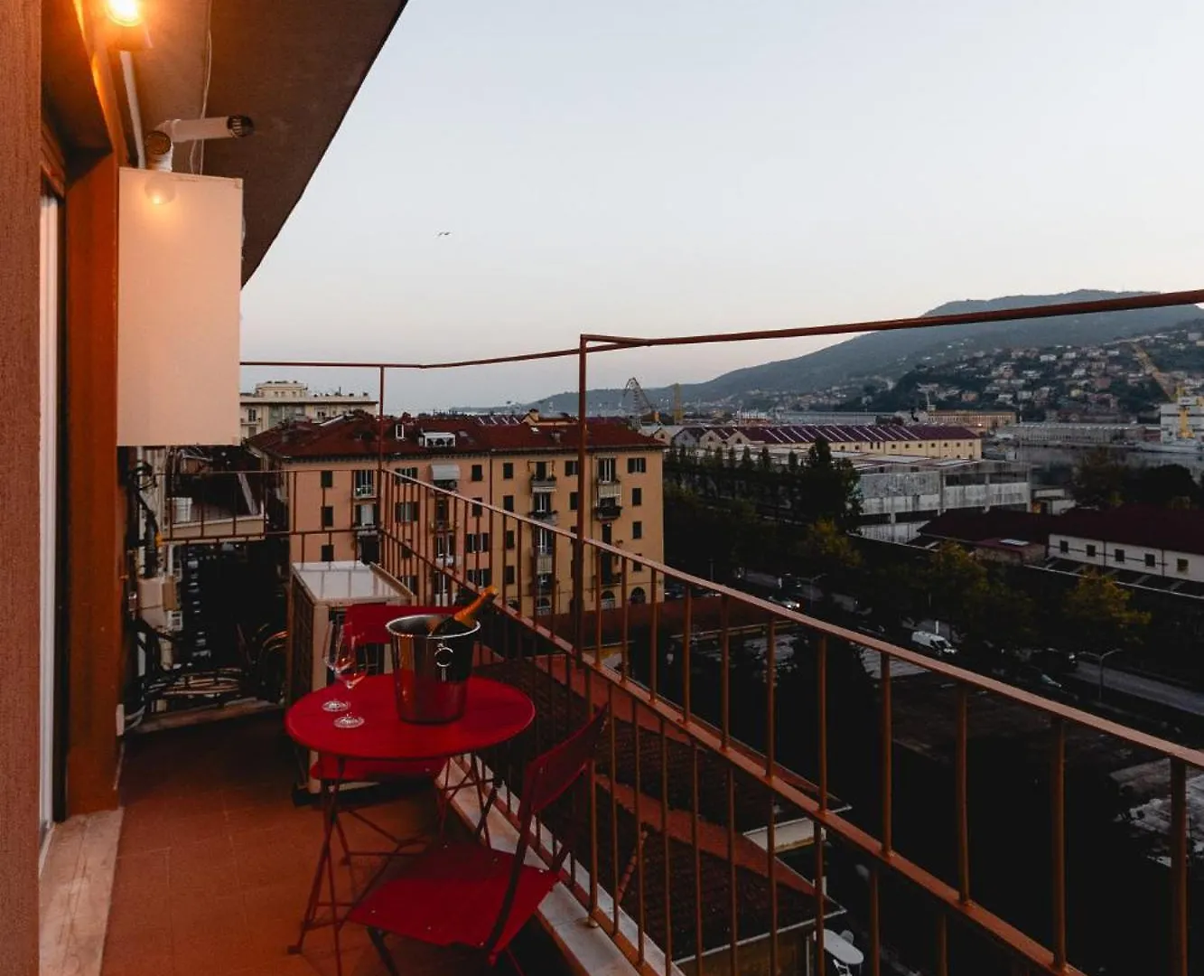 Penthouse 270 Degrees View Apartment La Spezia